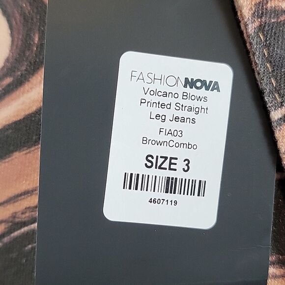 Fashion Nova Volcano Blows Straight Leg Jeans Womens Size 3 NWT - Picture 7 of 15